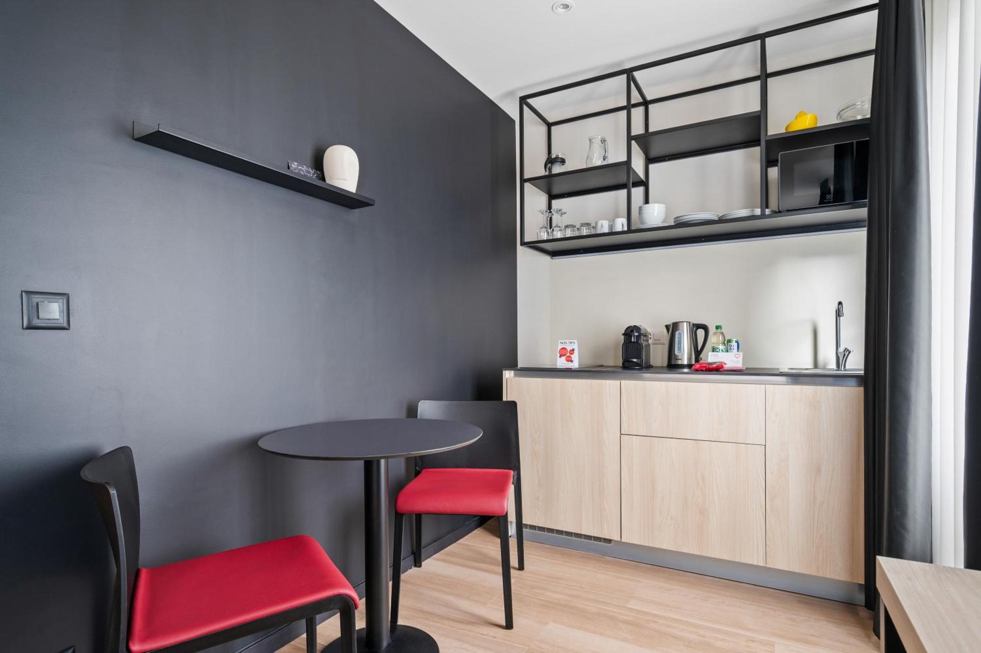 Nonanteneuf Hōtel Plainpalais - Contactless Check-in Genève