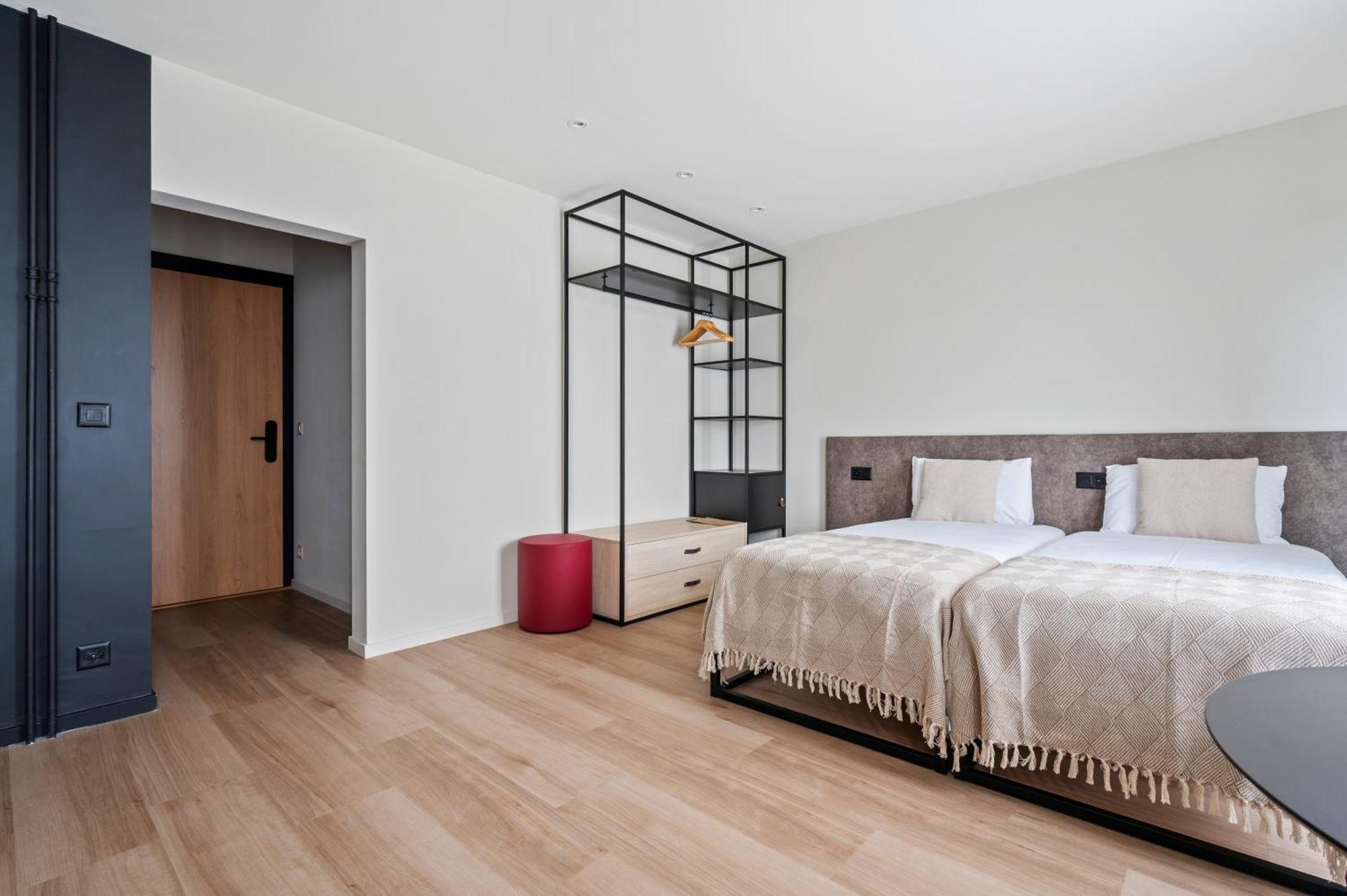 Nonanteneuf Plainpalais - Contactless Check-in Apartment *