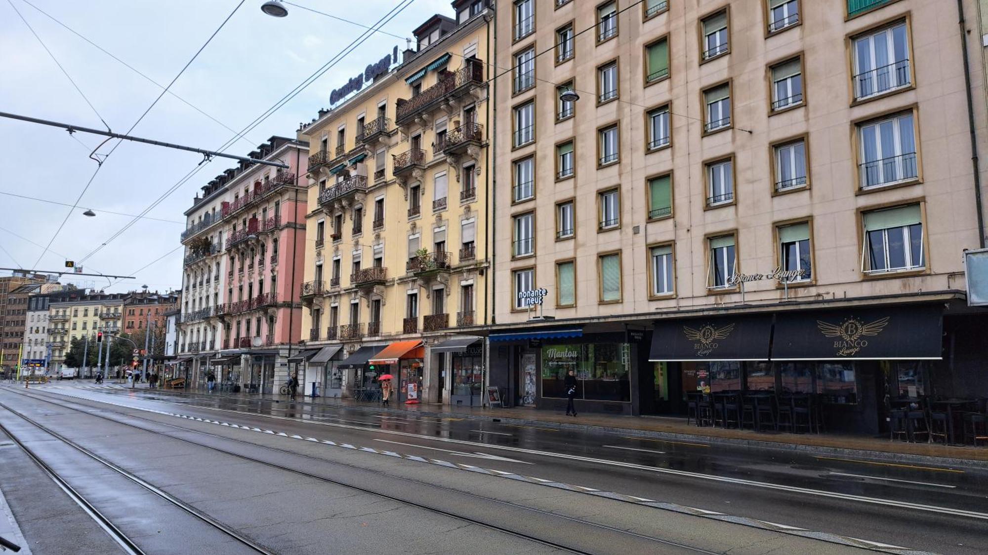 Nonanteneuf Plainpalais - Contactless Check-in Apartment